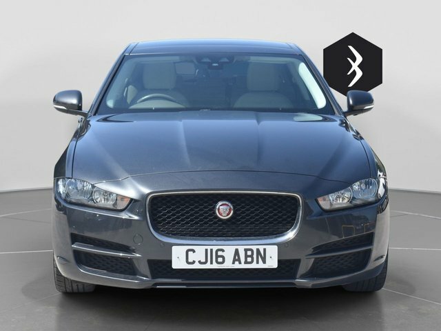 Jaguar XE 2.0D Prestige Saloon Euro 6 S S CJ16ABN Grey #2