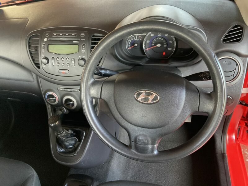 Hyundai I10 Hatchback SD13YSE Red #5