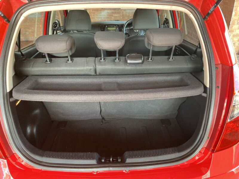 Hyundai I10 Hatchback SD13YSE Red #3