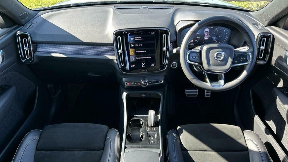 Volvo XC40 R-design T3 One Owner From New YY71VUV Grey #5