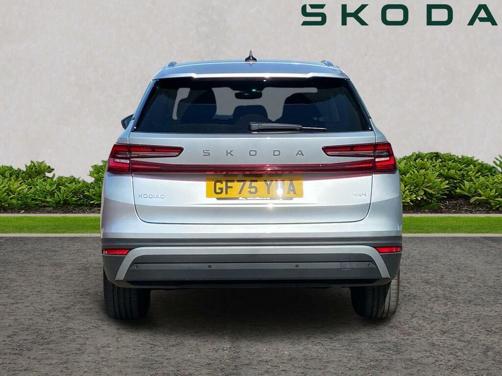 Skoda Kodiaq 2.0 Tdi Se L Dsg 4Wd Euro 6 Ss 7 Seat GF75YHA Silver #4
