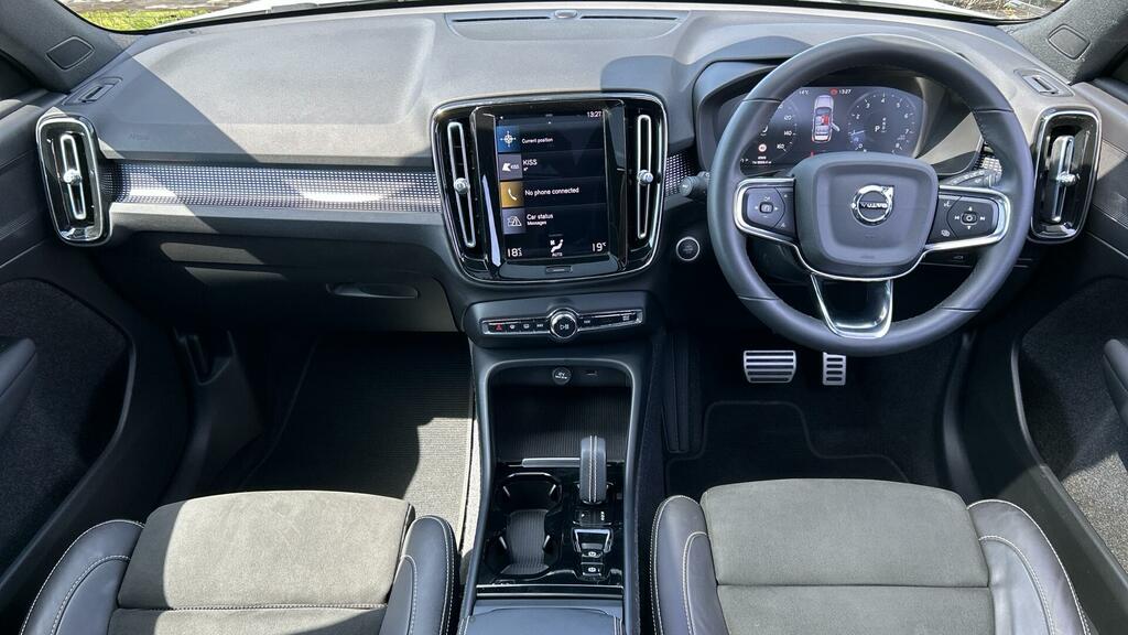 Volvo XC40 R-design T3 Panoramic Sunroof Super Low Silver #5