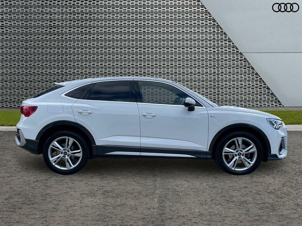 Audi Q3 S Line 35 Tfsi 150 Ps S Tronic GX74XJW White #4