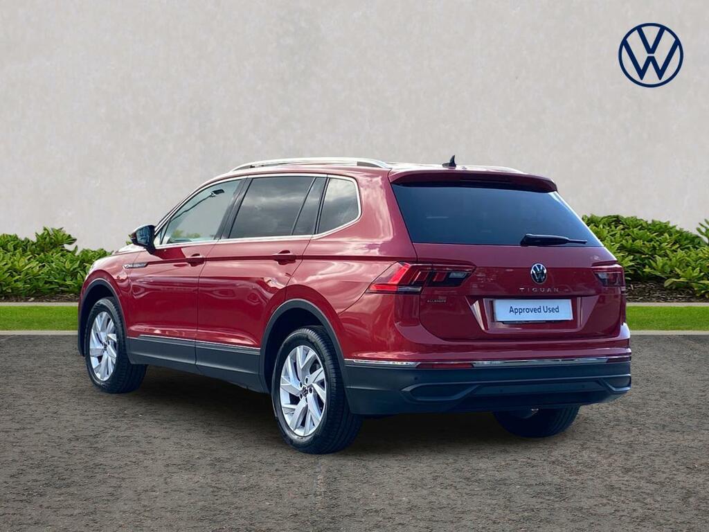 Volkswagen Tiguan Allspace 1.5 Tsi Life Dsg Red #2