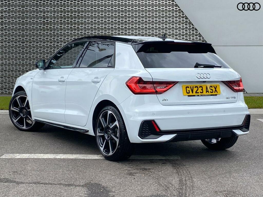 Audi A1 Black Edition 30 Tfsi 110 Ps 6-Speed GV23ASX White #3