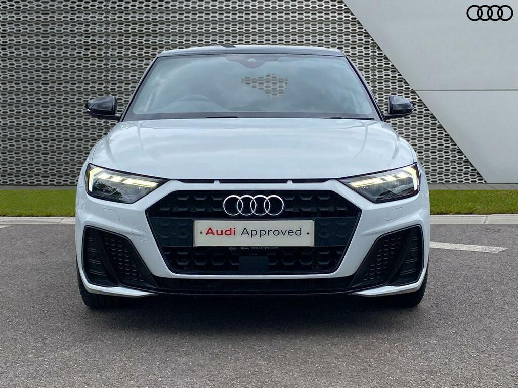 Audi A1 Black Edition 30 Tfsi 110 Ps 6-Speed GV23ASX White #5