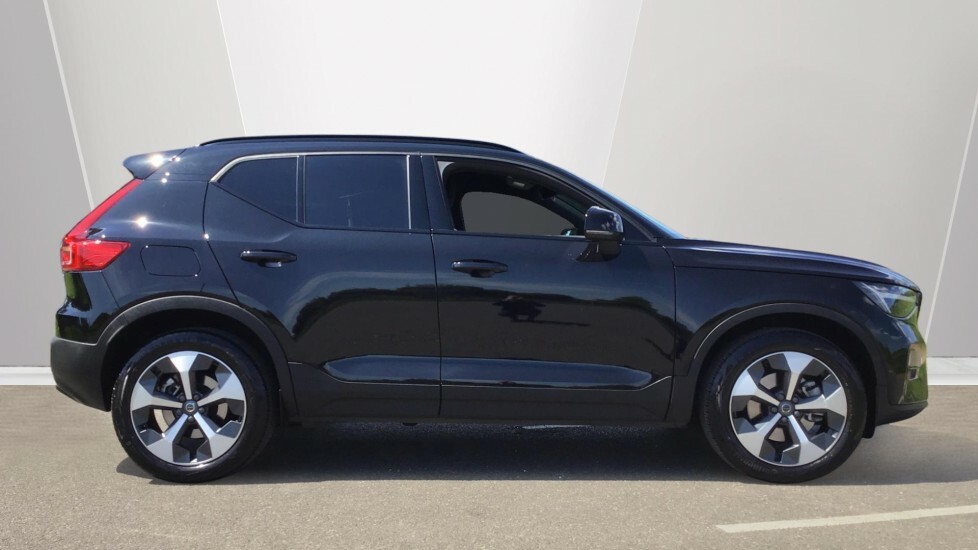 Volvo XC40 B3 Plus Dark Mhev Low Road Tax Climate Pack Pilot RV75VAF Black #3