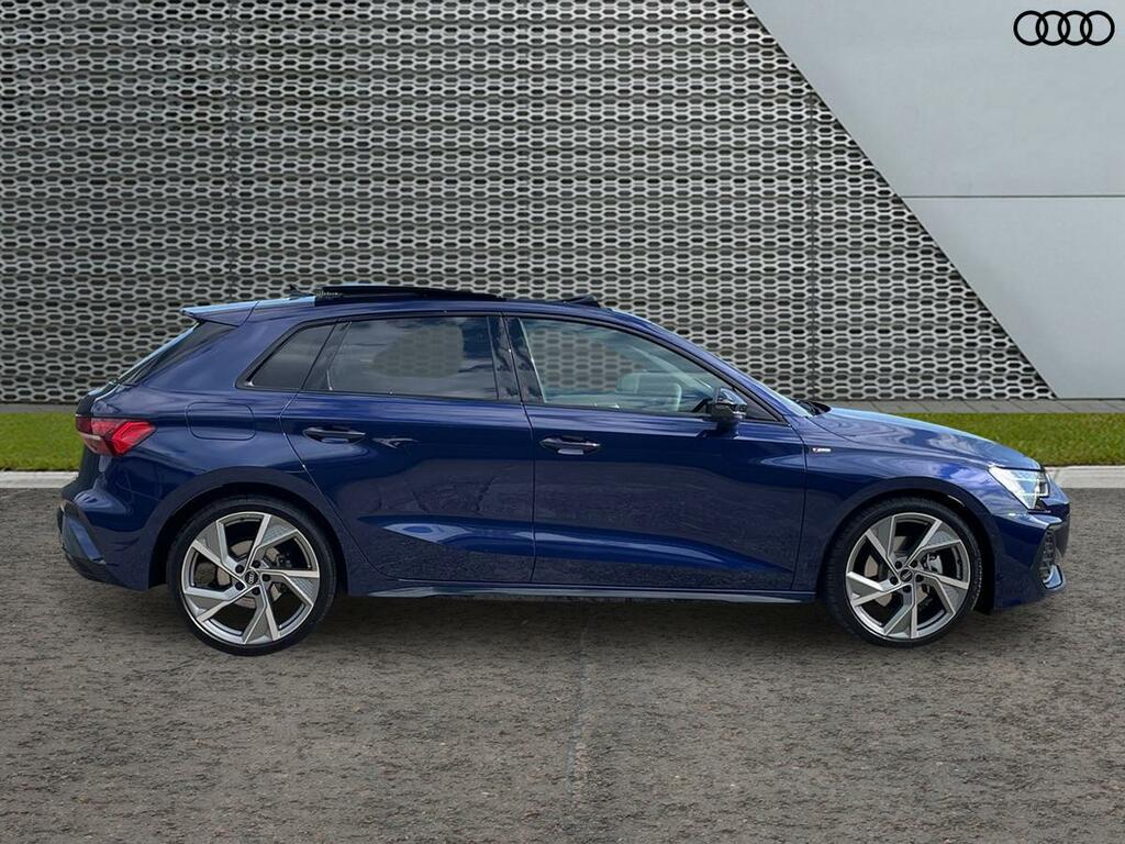 Audi A3 Black Edition Tfsi 150 Ps S Tronic GY75NPX Blue #4