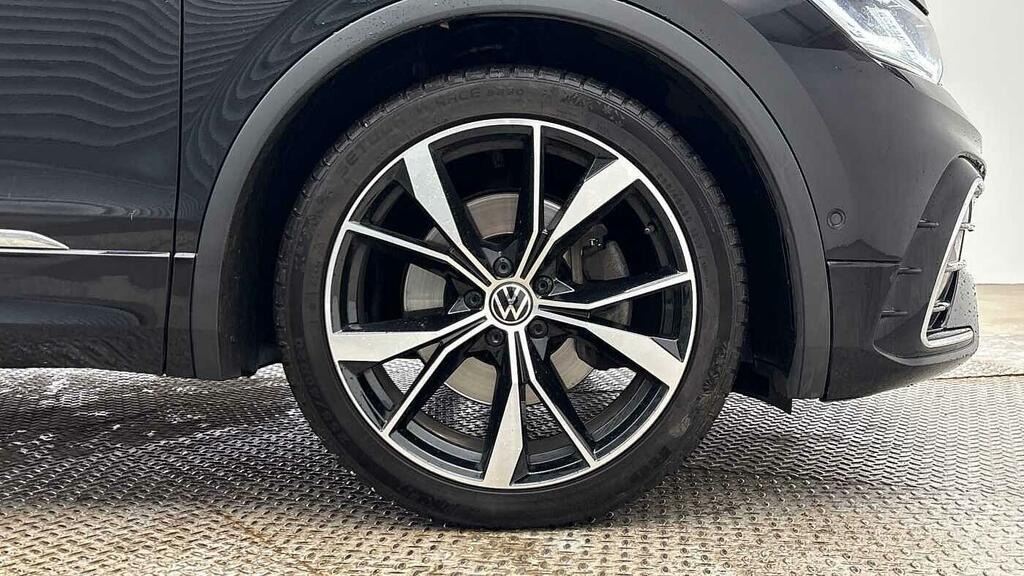 Volkswagen Tiguan 2.0 Tsi 4Motion R-line Dsg AK72TLX Black #5