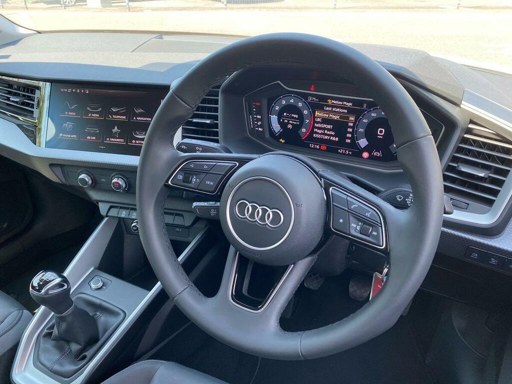 Audi A1 Sport 25 Tfsi 95 Ps 5-Speed GX75UJL White #6
