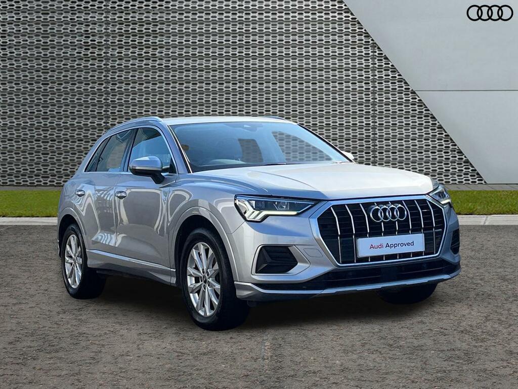 Audi Q3 1.5 Tfsi Cod 35 Sport Euro 6 Ss Silver