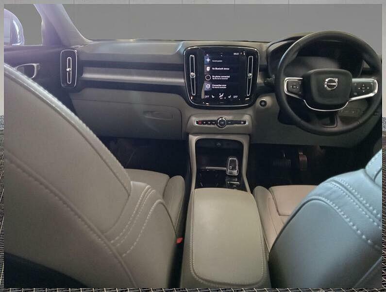 Volvo XC40 Recharge T5 Inscription Pro Phev Blond Leather On WF71GKK Blue #5