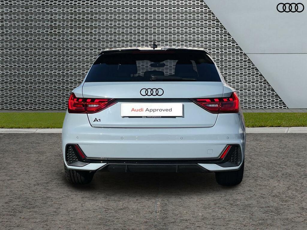 Audi A1 1.5 Tfsi 35 Black Edition Sportback S Tronic Euro Grey #4