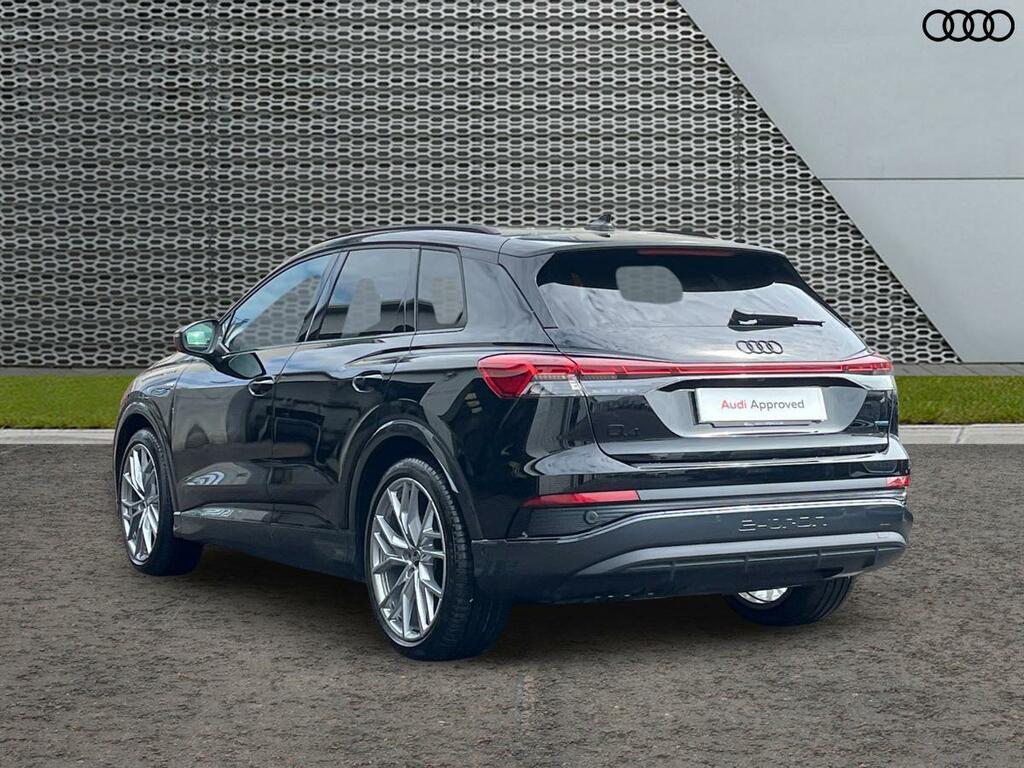 Audi Q4 E Tron 45 Black Edition Quattro 82Kwh Black #2