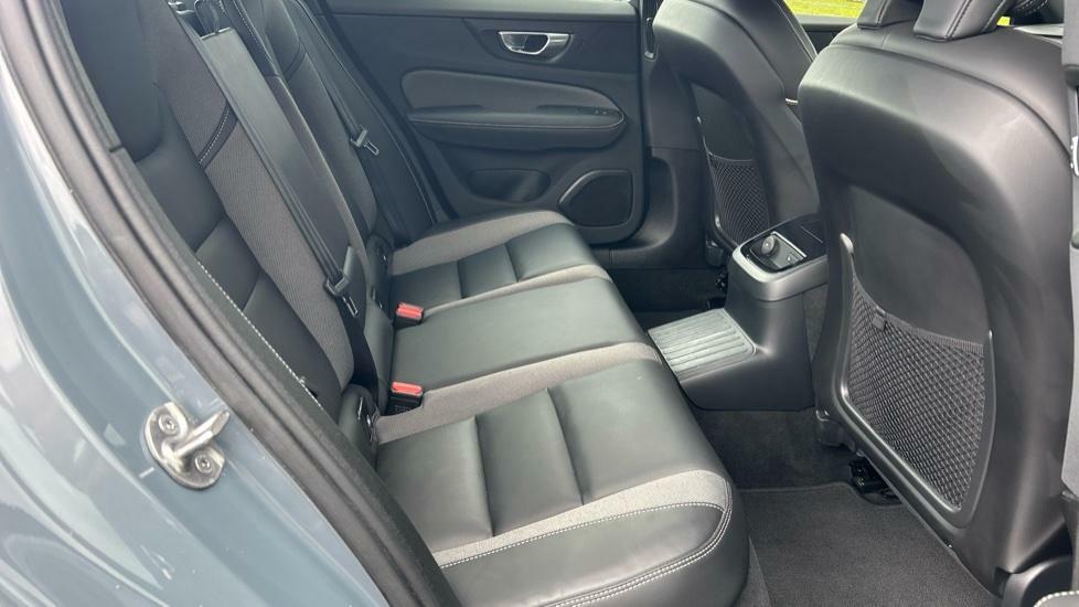 Volvo S60 Recharge Ultimate T8 Awd Plug-in Hybrid Grey #5