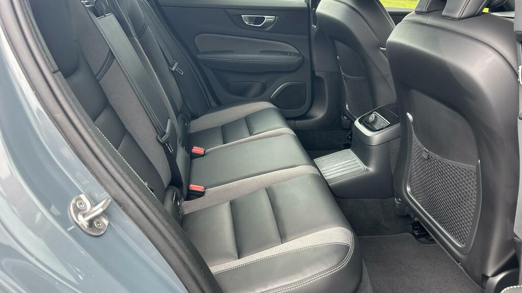 Volvo S60 T8 455 Awd Ultra Dark Phev Rare Volvo With Top Sp Grey #6