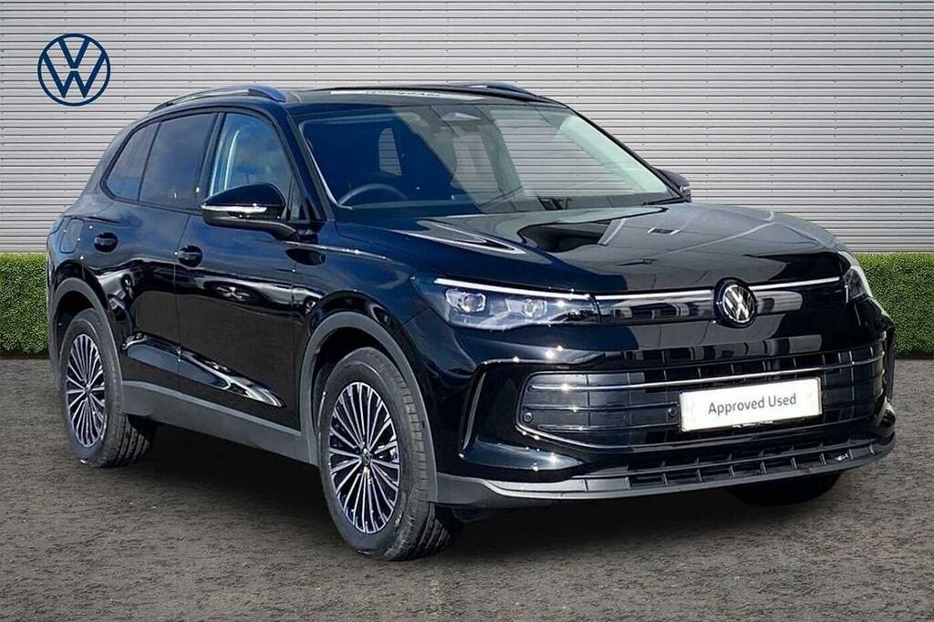 Volkswagen Tiguan 1.5 Etsi 150 Match Dsg Black