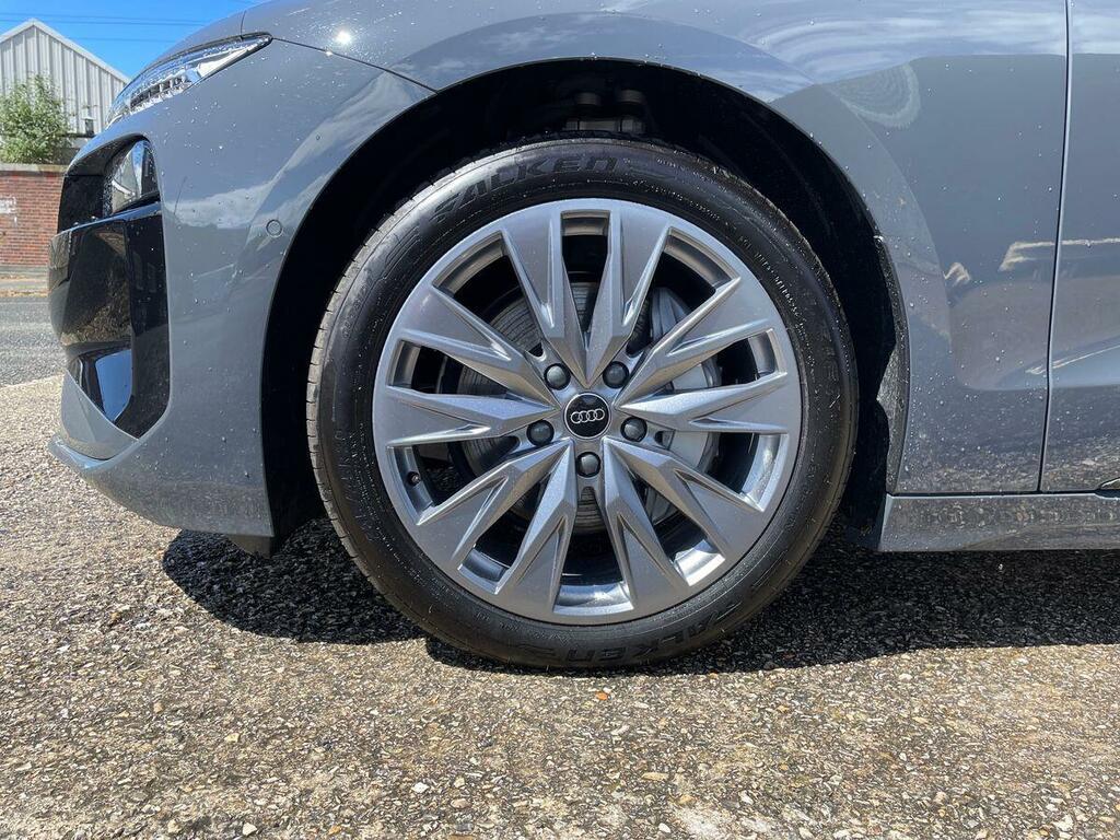 Audi A6 E-tron Avant 100Kwh Performance Sport Grey #5