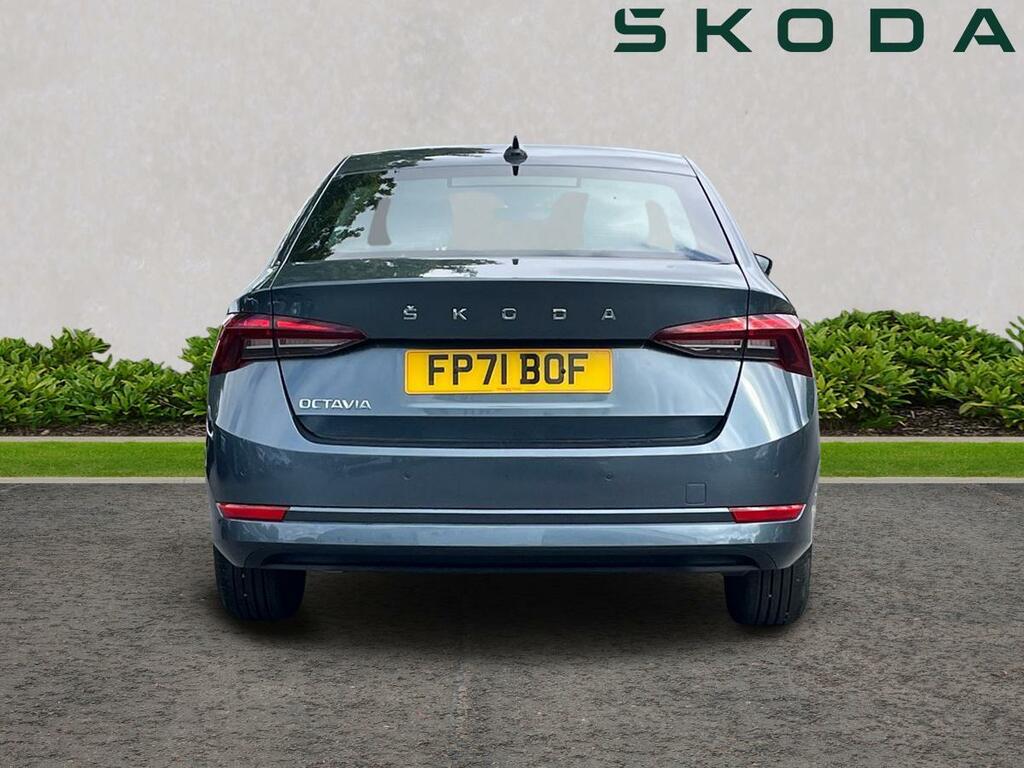 Skoda Octavia 2.0 Tdi Se Technology Grey #4