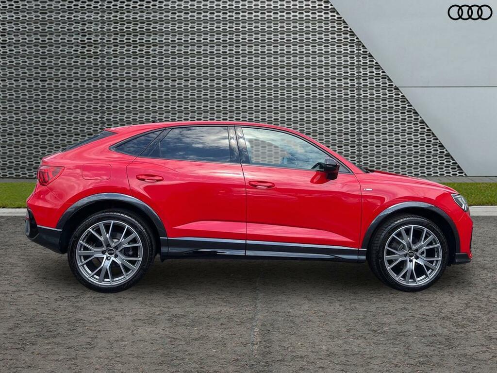 Audi Q3 1.5 Tfsi Cod 35 Black Edition Sportback S Tronic E Red #5