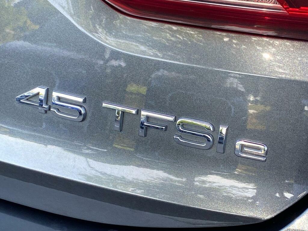 Audi Q3 Black Edition 45 Tfsi E 245 Ps S Tronic LT73OSB Grey #6