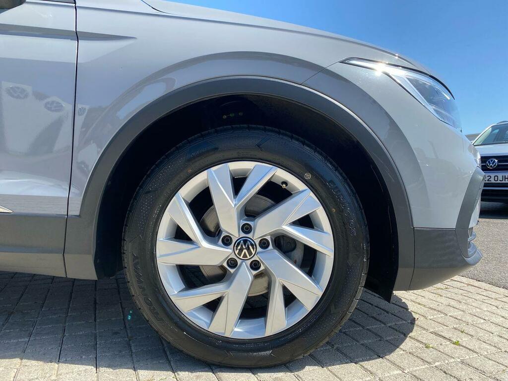 Volkswagen Tiguan 1.5 Tsi 150 Life Dsg  Grey #6