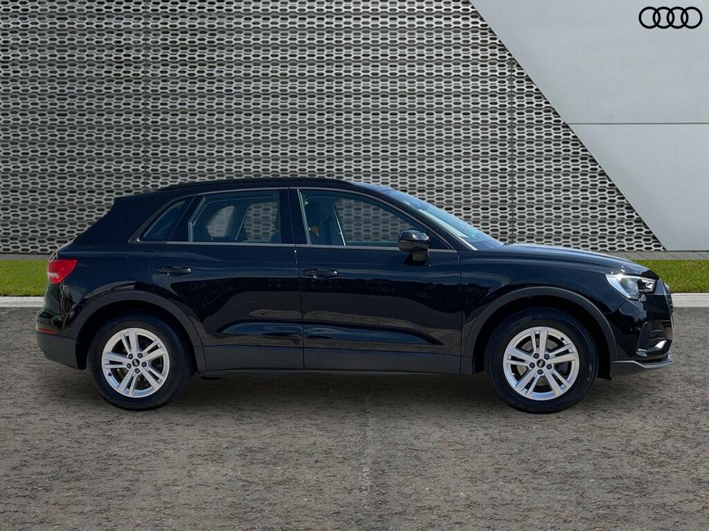 Audi Q3 Technik 35 Tfsi 150 Ps 6-Speed BD21HVZ Black #5