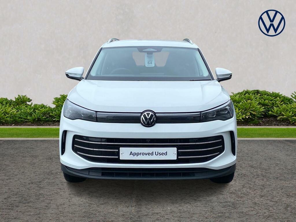 Volkswagen Tiguan 1.5 Etsi 150 Elegance Dsg White #3