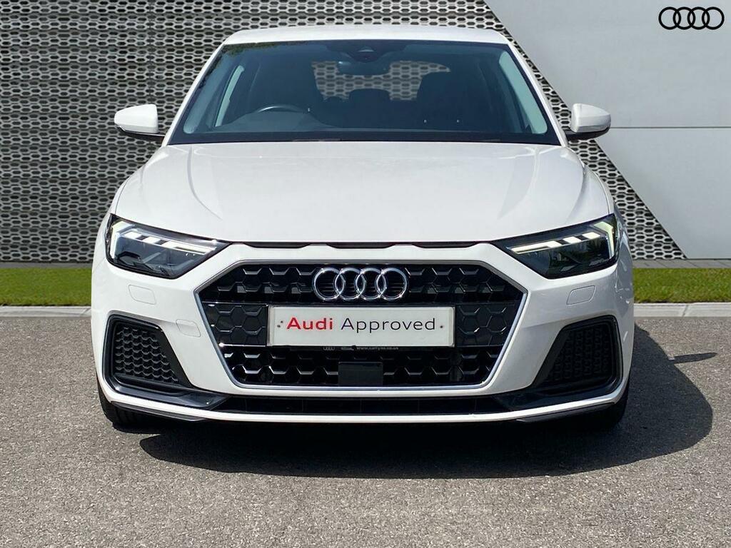 Audi A1 Sport 25 Tfsi 95 Ps 5-Speed GY73RNJ White #5
