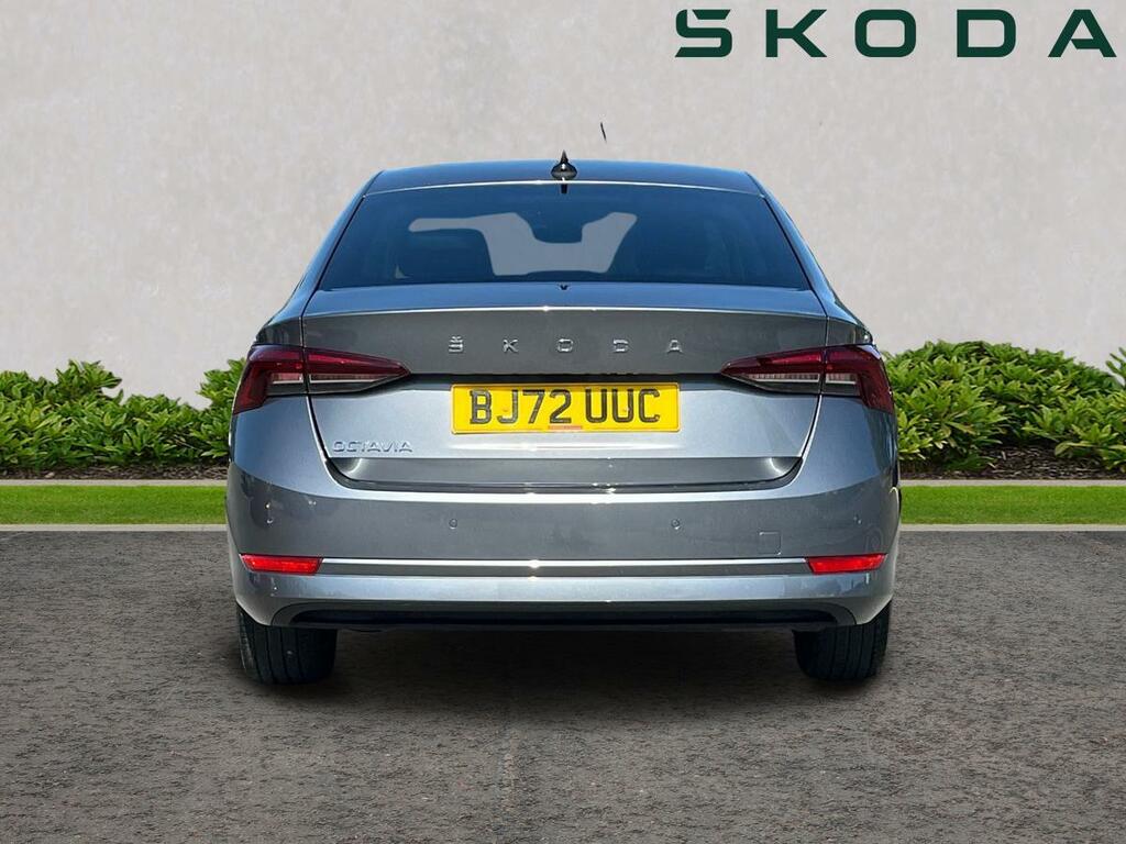 Skoda Octavia 2.0 Tdi 150 Se L Grey #4