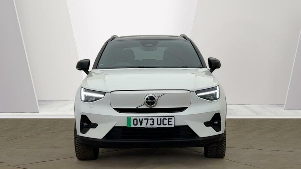 Volvo XC40 Recharge Ultimatetwin Motor Ex-demonstrator Fully White #2