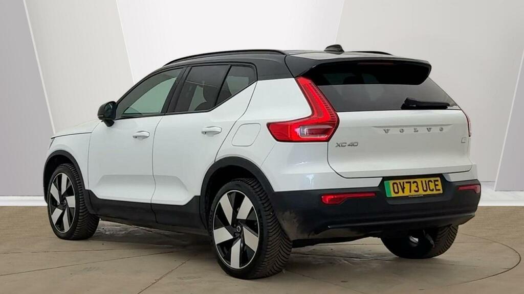 Volvo XC40 Recharge Ultimatetwin Motor Ex-demonstrator Fully White #4