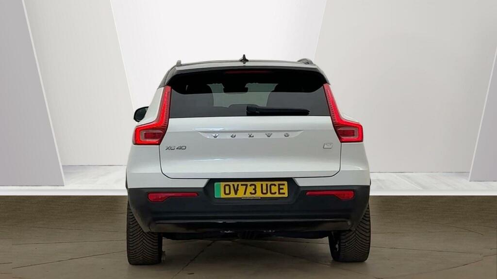 Volvo XC40 Recharge Ultimatetwin Motor Ex-demonstrator Fully White #6