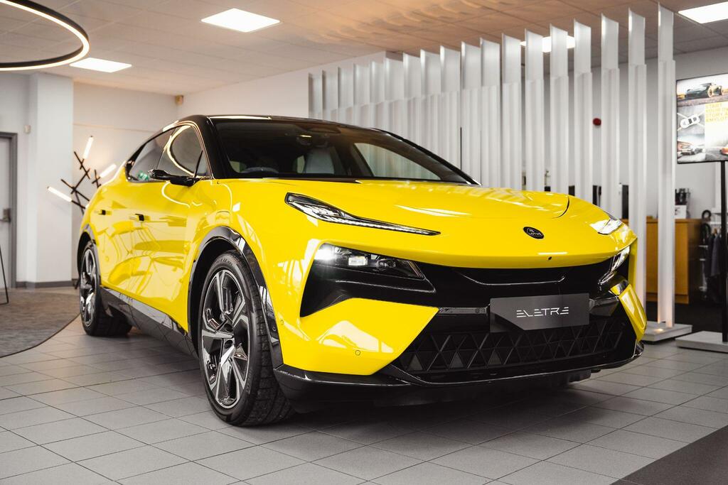 Lotus Emeya 600 102Kwh Sport Se 4Wd Dual Motor Black #5