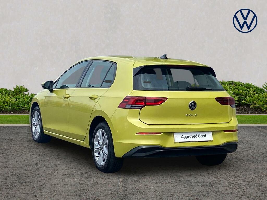 Volkswagen Golf 1.5 Tsi Life  Yellow #2