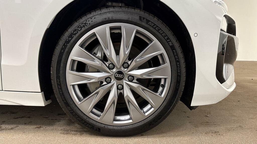 Audi A6 100Kwh Performance Sport DF25YUV White #4