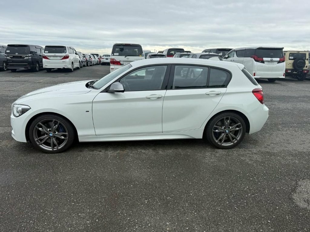 BMW M1 M135i White #4