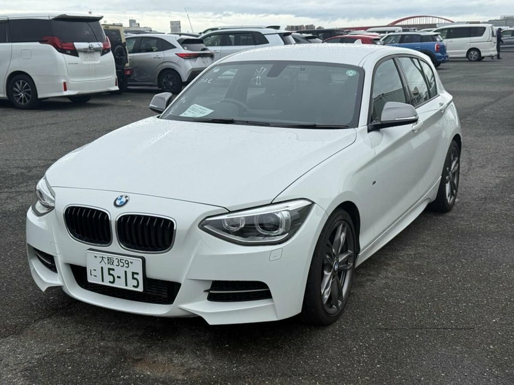BMW M1 M135i White #3
