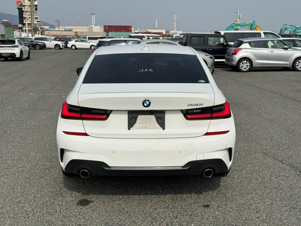 BMW 3 Series 2.0 330I M Sport Saloon Euro 6 S BMW5 White #6