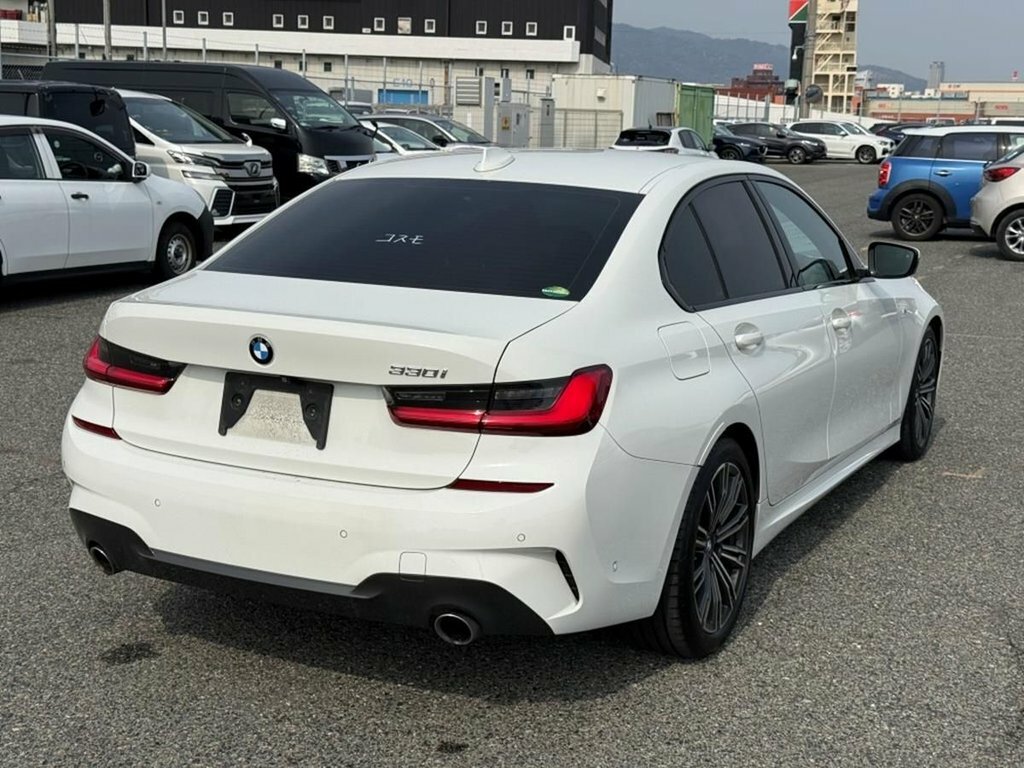 BMW 3 Series 2.0 330I M Sport Saloon Euro 6 S BMW5 White #5