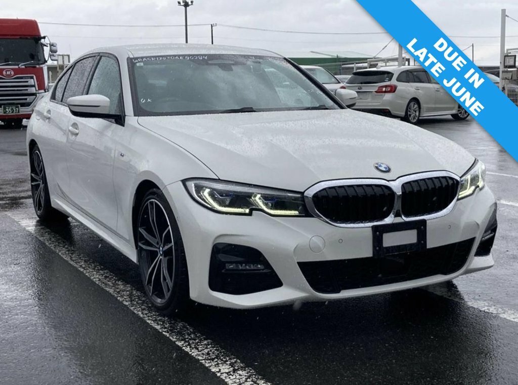 BMW 3 Series 2.0 330I M Sport Saloon Euro 6 S White