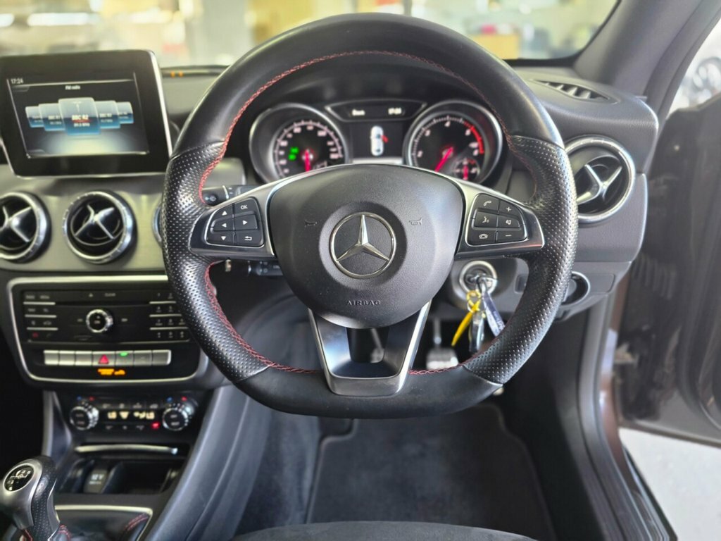 Mercedes-Benz CLA Class 2.1L Amg Line Brown #4