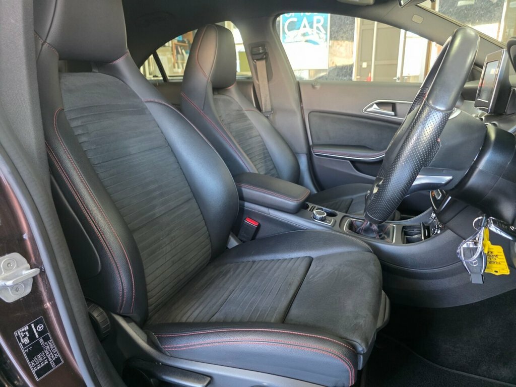 Mercedes-Benz CLA Class 2.1L Amg Line Brown #5