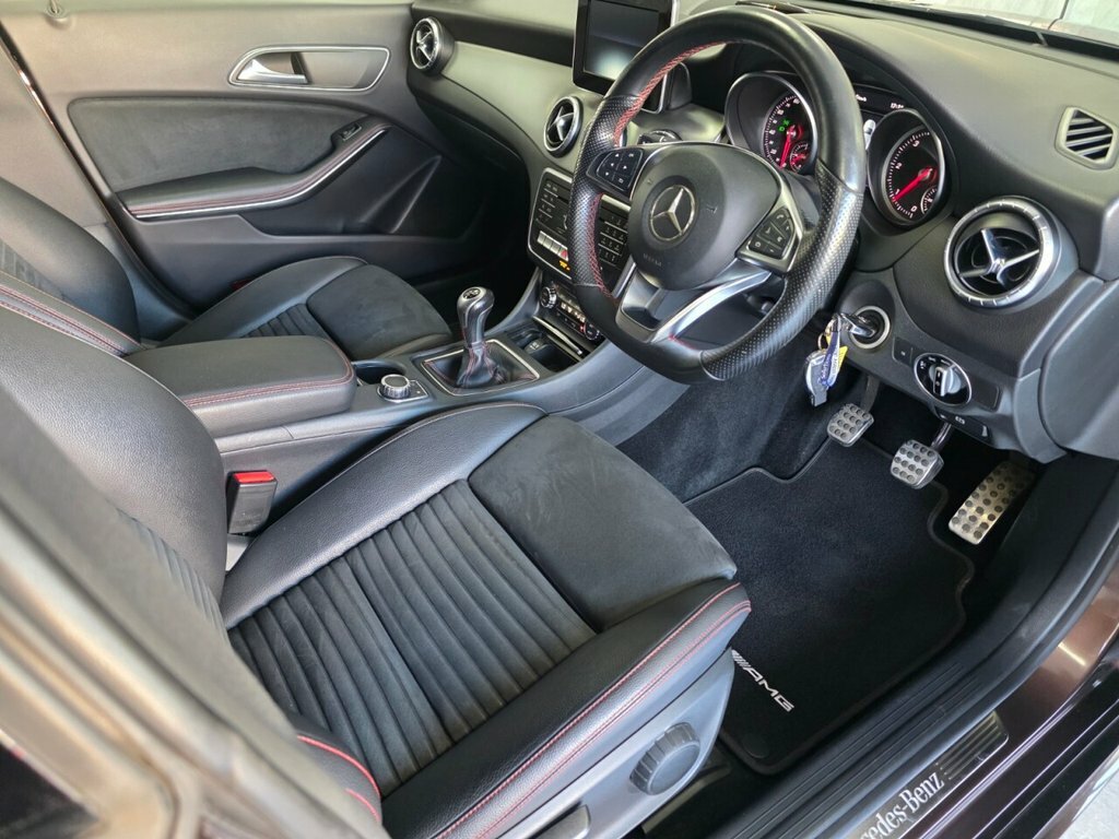 Mercedes-Benz CLA Class 2.1L Amg Line Brown #2