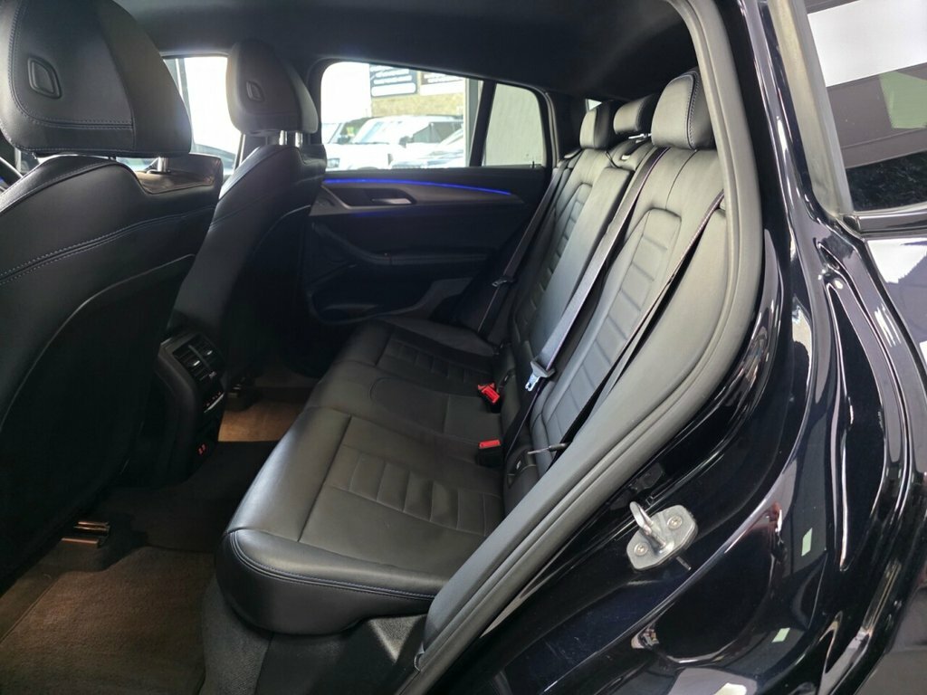 BMW X4 3L Null BT20PXP Black #4