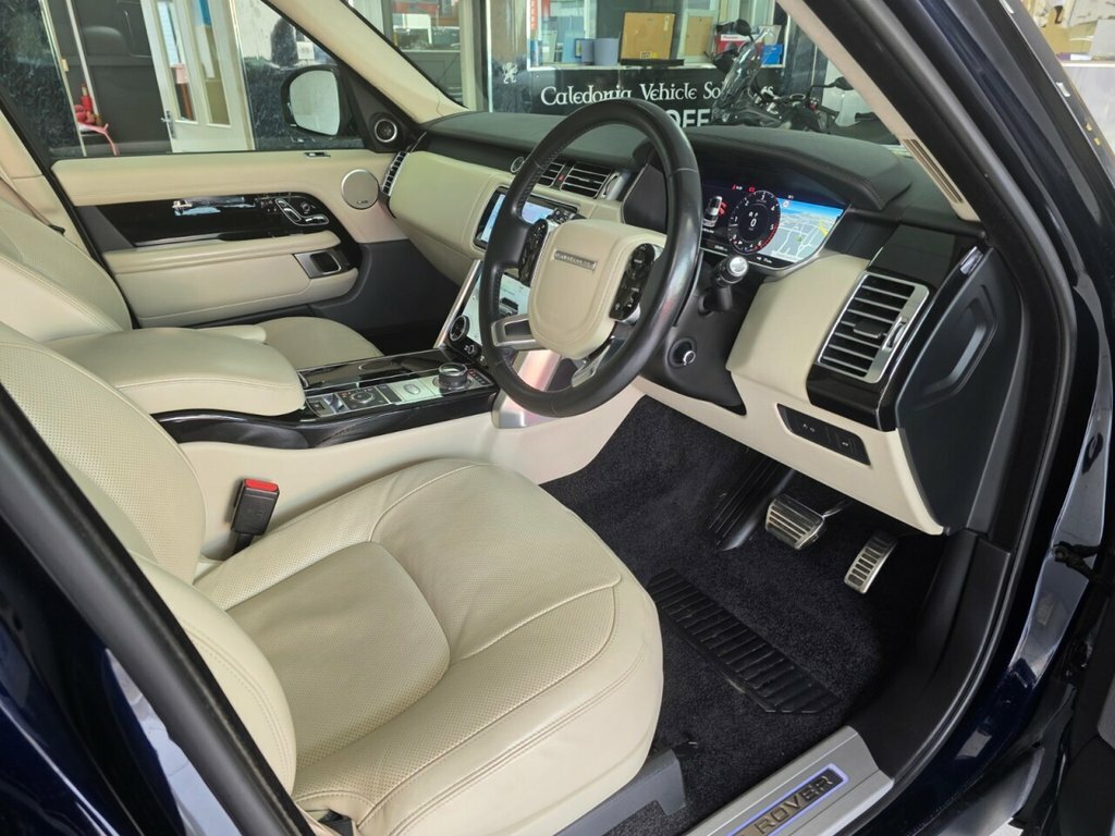 Land Rover Range Rover 3L Westminster VX70XVM Blue #2
