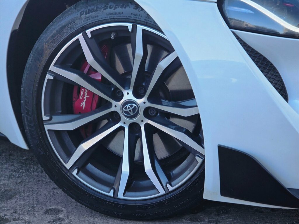 Toyota Supra 2L Gr Pro White #2