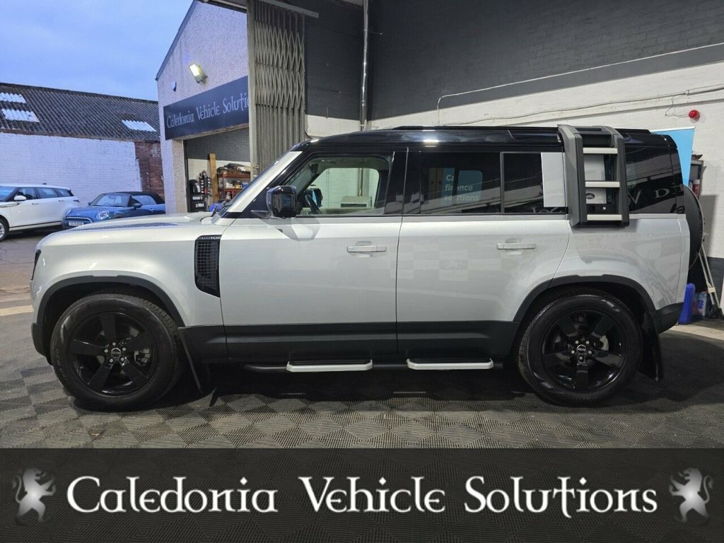 Land Rover Defender 2L First Edition Silver #4