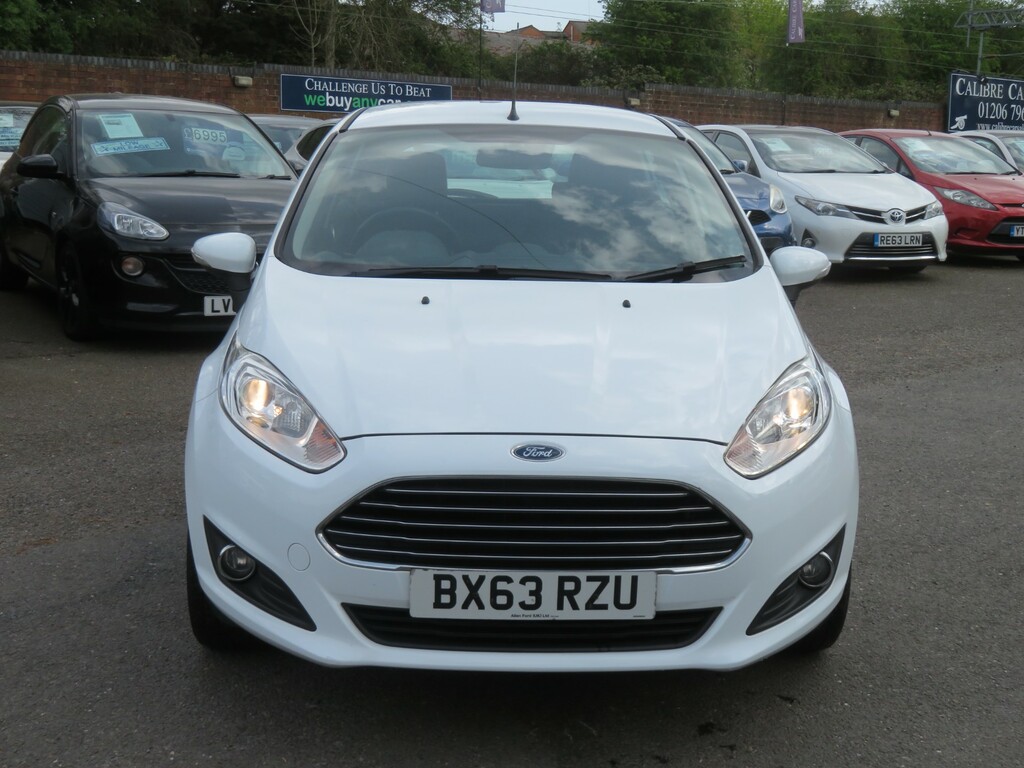 Ford Fiesta Zetec White #2