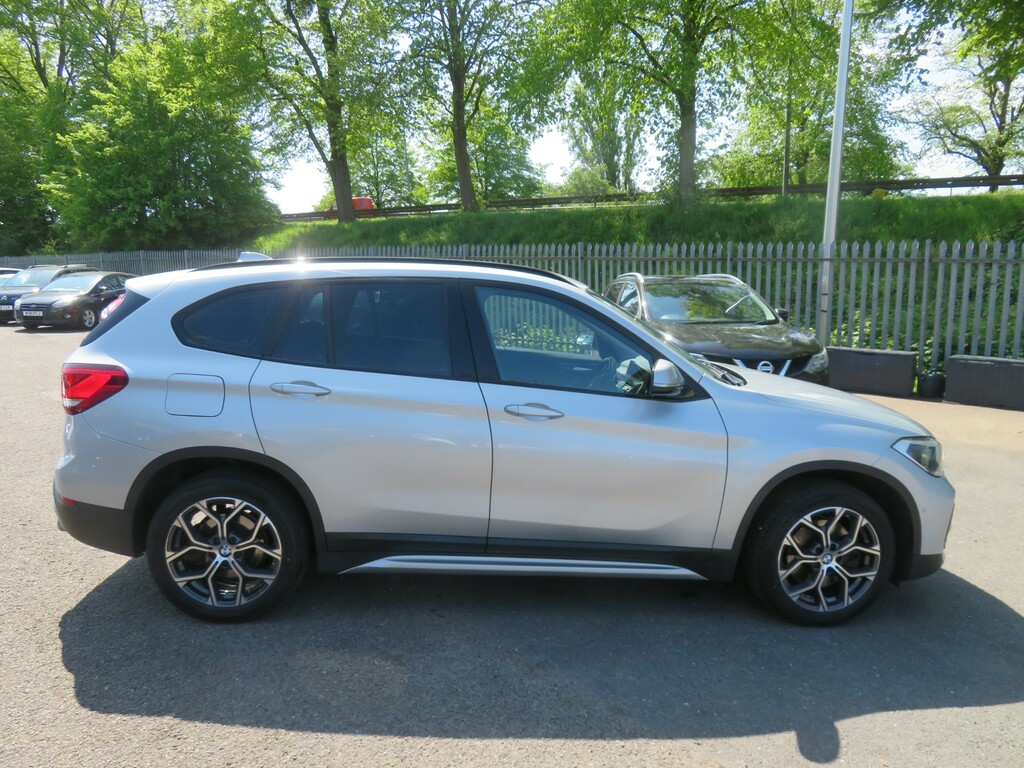 BMW X1 S Drive 20I Xline MT71VLJ #3